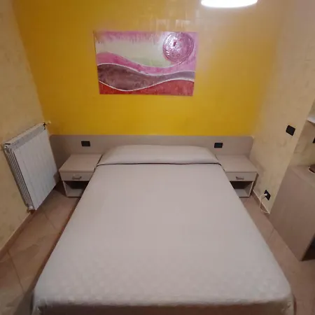 Al Castello 3* Torre Maggiore