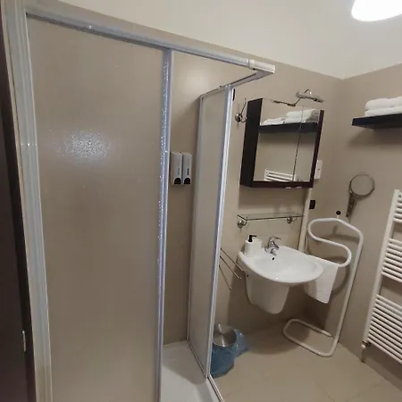 Al Castello 3* Torre Maggiore